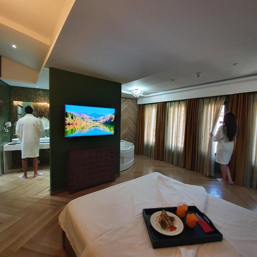 Hotel Dream House &