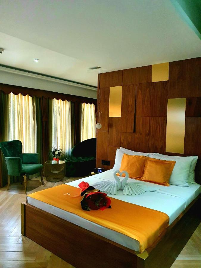 Dream House & Hotel 4*