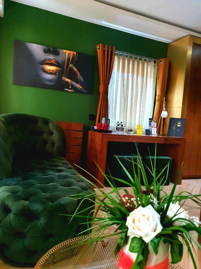Hotel Dream House & Kolasin