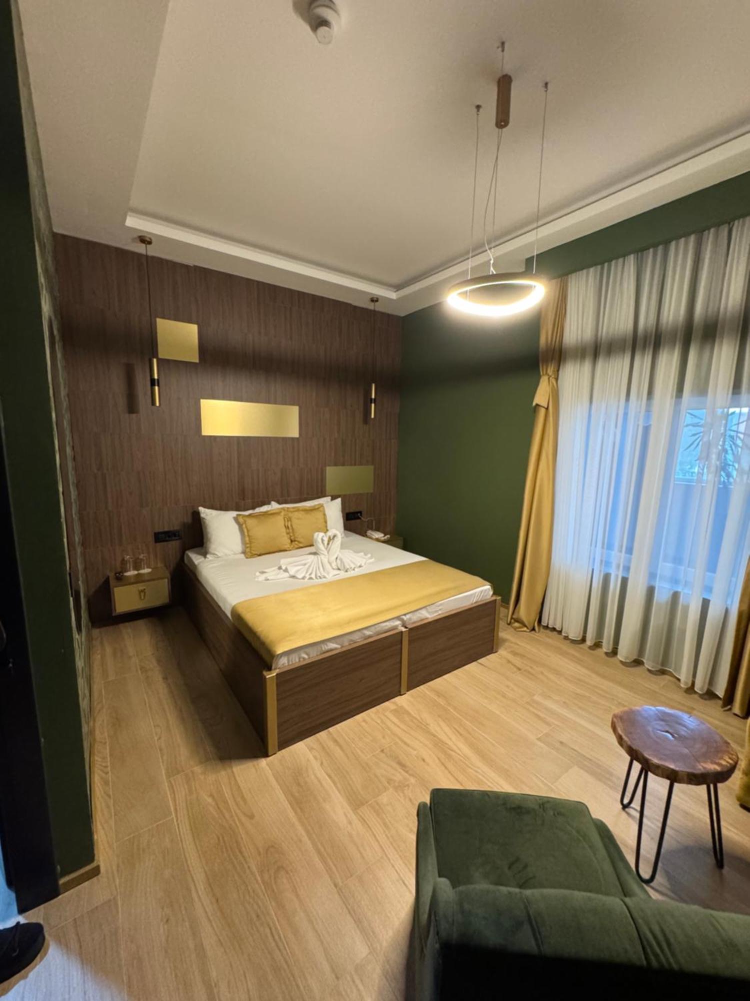 Hotel Dream House &